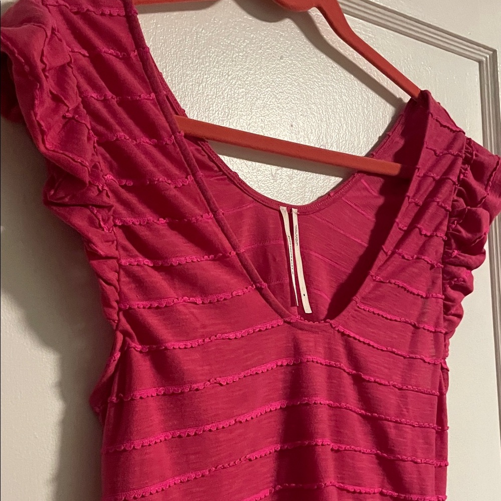 Anthropologie Raspberry V-Neck Ruffle Sleeve Tank - Picture 3 of 9